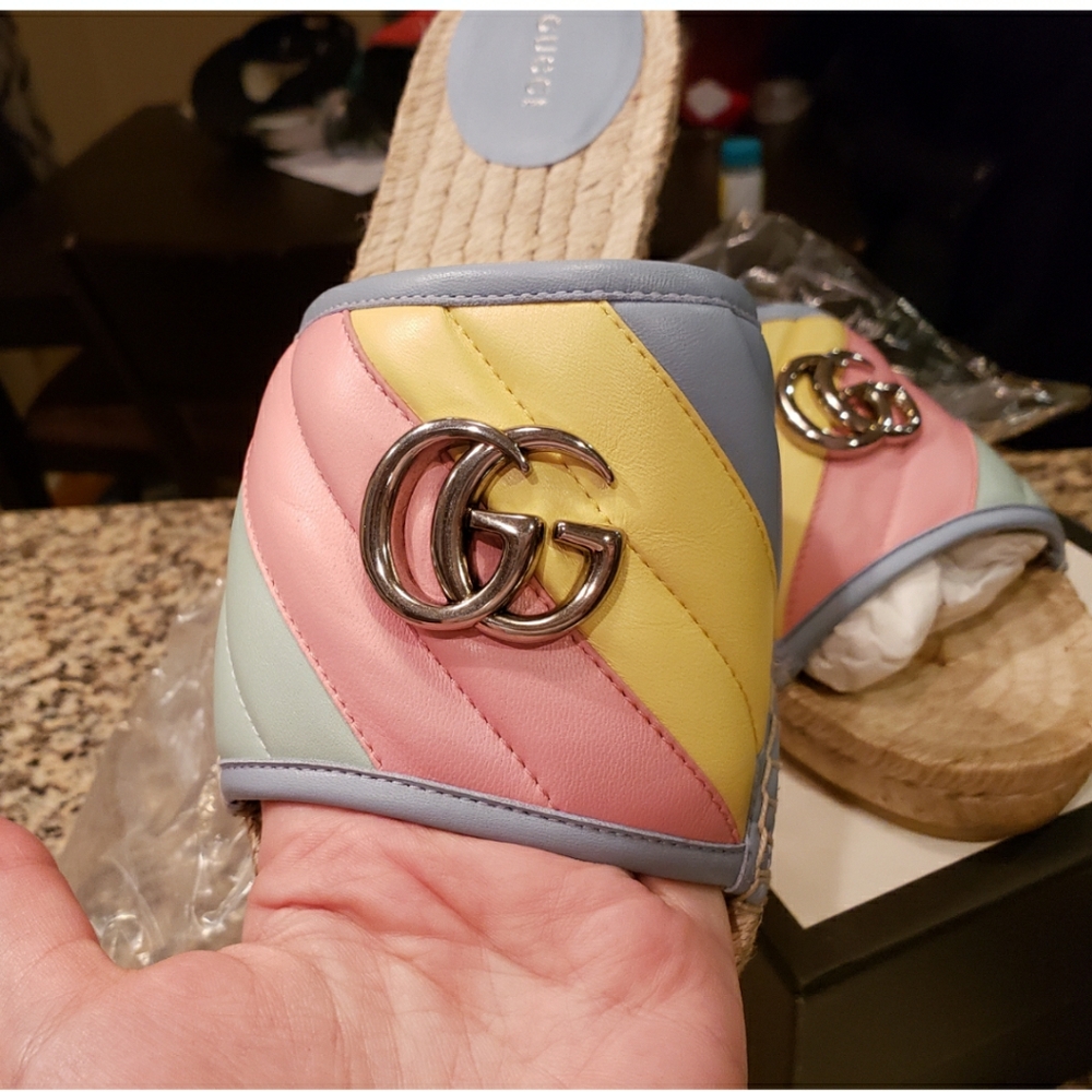New Auth Gucci Marmont Sz 40 Slides! - Picture 10 of 11